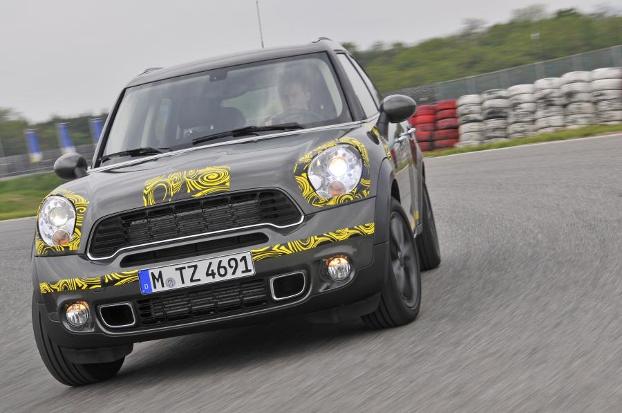  Mini Cooper Countryman 2011 года  (фото 147 из 160)